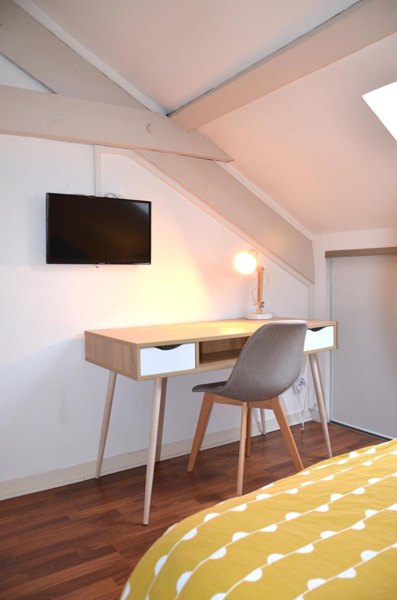 Le Cocon Troyen - 6-8P - 2 Parking Gratuits Apartman Troyes Kültér fotó